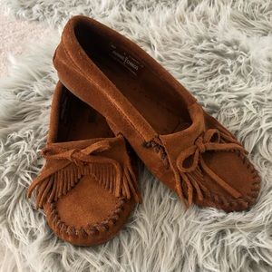 MINNETONKA ‘Kilty’ Suede Moccasins